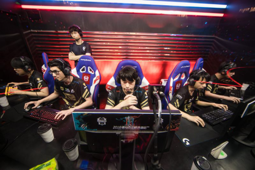 而非引导现 而非引导现